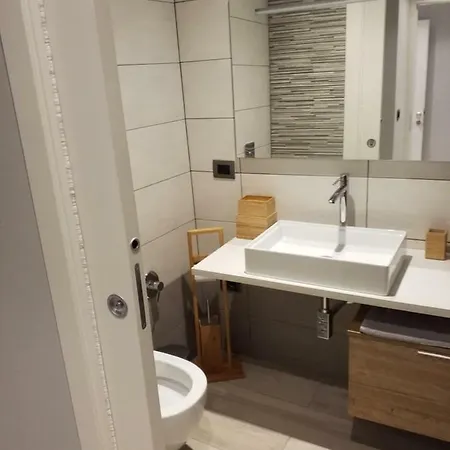 Mandria 1 2 Apartment