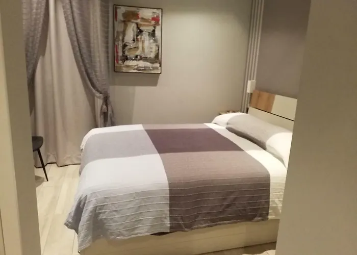 Mandria 1 2 Apartment *